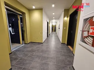 Pronájem bytu 1+kk, Praha - Hlubočepy, náměstí Olgy Scheinpflugové, 32 m2
