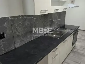 Pronájem bytu 2+1, Hranice, U pošty, 65 m2