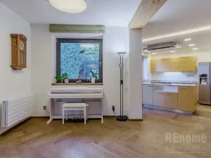 Prodej rodinného domu, Třebotov, V Zálesí, 300 m2