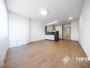 Pronájem bytu 2+kk, Olomouc, Šantova, 68 m2