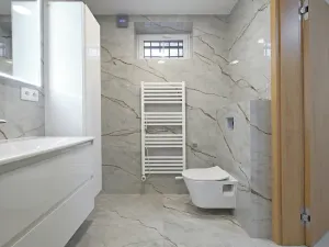 Pronájem bytu 2+kk, Liberec, Šafaříkova, 57 m2