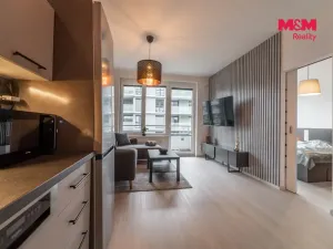 Prodej bytu 2+kk, Praha - Třebonice, 43 m2