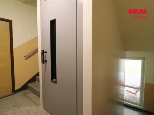 Prodej bytu 3+1, Cheb, Dvořákova, 75 m2