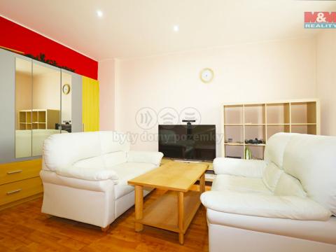 Prodej bytu 3+1, Karlovy Vary, Vřídelní, 74 m2
