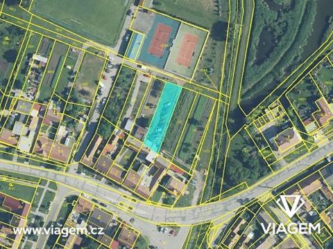 Prodej podílu pozemku pro bydlení, Starovice, 202 m2