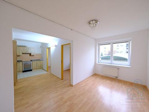 Prodej bytu 3+kk, Praha - Horní Měcholupy, Padovská, 51 m2