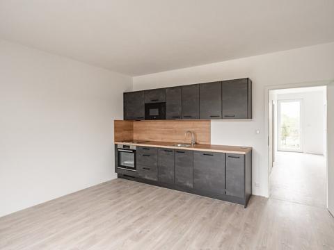 Pronájem bytu 2+kk, Lovosice, Zámecká, 48 m2