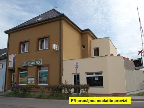 Pronájem kanceláře, Milovice, ČSA, 18 m2