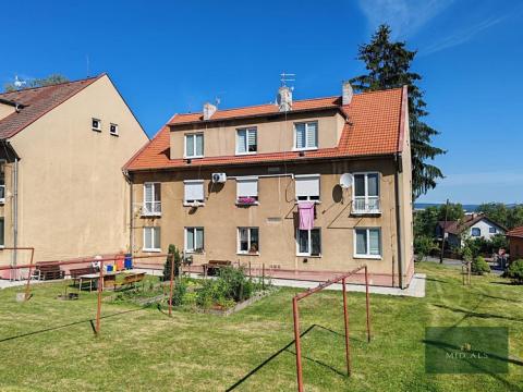 Prodej bytu 2+1, Hořovice, Na Radosti, 54 m2