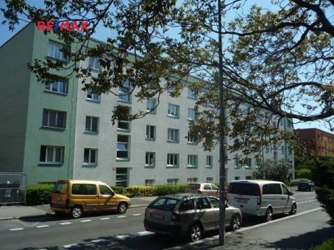 Pronájem bytu 2+1, Praha - Žižkov, Na vrcholu, 54 m2