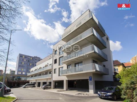 Pronájem bytu 2+kk, Beroun - Beroun-Město, Okružní, 66 m2