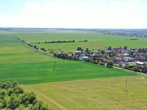 Prodej pole, Benátky nad Jizerou, 79908 m2