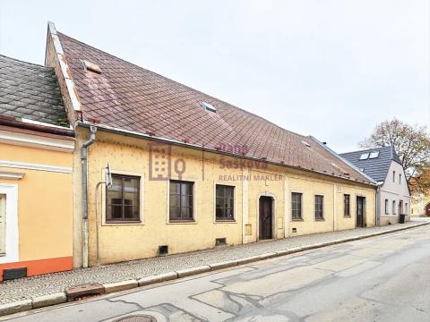 Pronájem bytu 1+1, Jindřichův Hradec, Vídeňská, 38 m2