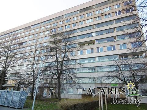 Prodej bytu 3+1, Praha - Prosek, Prosecká, 69 m2