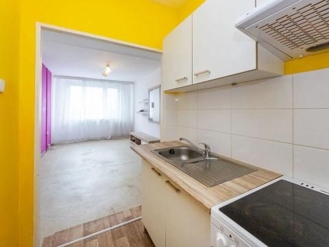 Prodej bytu 2+kk, Praha - Háje, Štichova, 42 m2