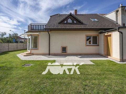 Prodej rodinného domu, Choltice, Jedousovská, 160 m2