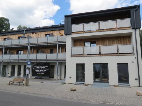 Pronájem komerční nemovitosti, Harrachov, 52 m2