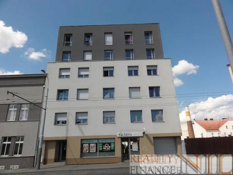 Pronájem bytu 2+kk, Plzeň, Husova, 62 m2