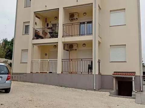 Prodej bytu 3+kk, Ližnjan, Chorvatsko, 45 m2