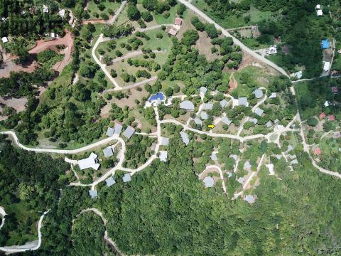 Prodej pozemku, Coxen Hole, Roatán, Honduras, 600 m2