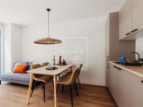 Pronájem bytu 1+kk, Praha - Vysočany, Freyova, 33 m2