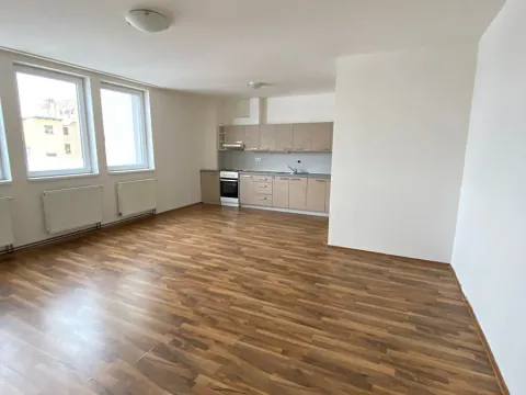 Pronájem bytu 3+kk, Jablonec nad Nisou, Generála Mrázka, 70 m2