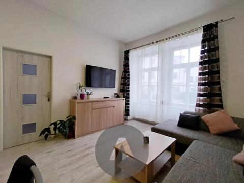 Pronájem bytu 3+1, Znojmo, Mikulášské náměstí, 75 m2