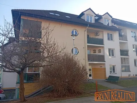 Pronájem bytu 2+kk, Uherský Brod, Neradice, 55 m2