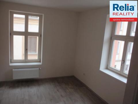 Pronájem bytu 2+kk, Liberec, Na Kopečku, 34 m2