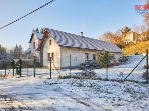 Prodej rodinného domu, Všestary - Menčice, Hlavní, 74 m2