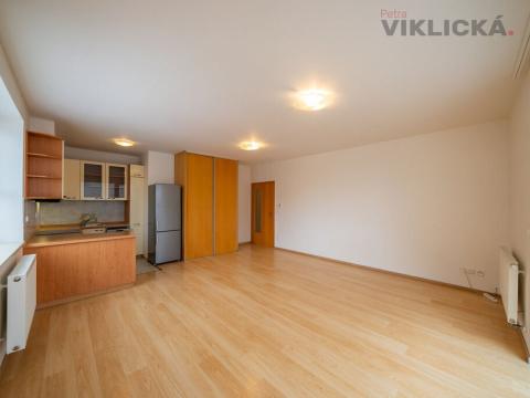 Prodej bytu 2+kk, Praha - Kolovraty, Preislerova, 52 m2