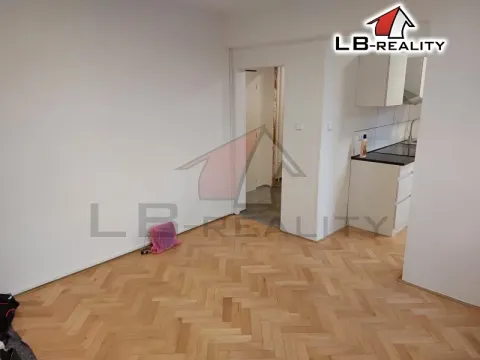 Pronájem bytu 1+1, Kolín, Dělnická, 33 m2