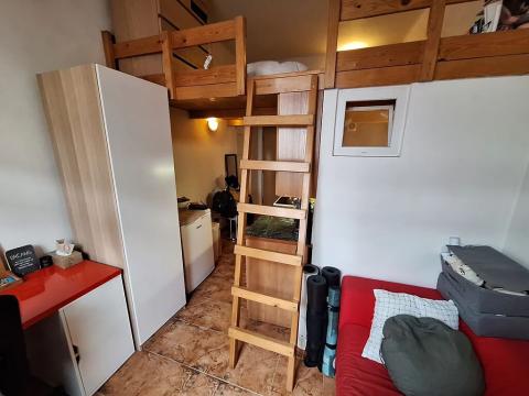 Pronájem bytu 1+kk, Praha - Košíře, Pod Kavalírkou, 17 m2