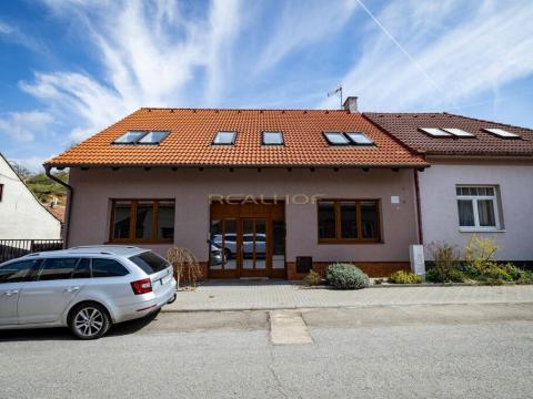 Prodej rodinného domu, Silůvky, Pod Lipami, 200 m2