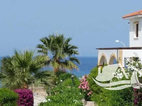 Prodej bytu 2+1, Agios Amvrosios Keryneias, Kypr, 85 m2