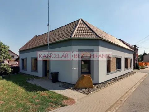 Pronájem bytu 2+1, Boršice, 52 m2