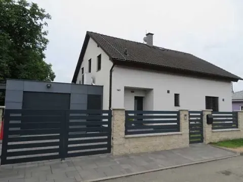 Prodej rodinného domu, Staré Jesenčany, 104 m2