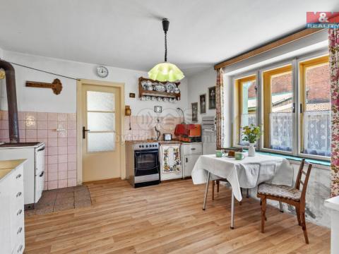 Prodej rodinného domu, Lukavec u Hořic, 87 m2