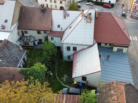 Prodej činžovního domu, Mladá Vožice, Husovo náměstí, 264 m2