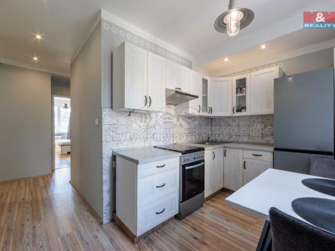 Prodej bytu 2+1, Karlovy Vary - Rybáře, Hybešova, 71 m2