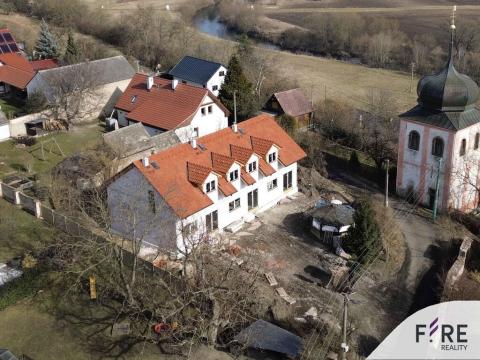 Prodej rodinného domu, Skorkov, 282 m2