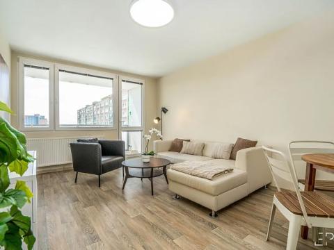 Pronájem bytu 2+kk, Praha - Bohnice, Poznaňská, 55 m2