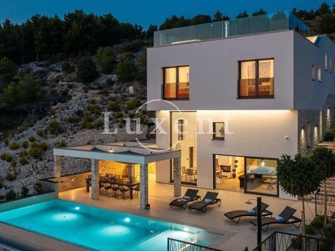 Prodej vily, Šibenik, Chorvatsko, 361 m2