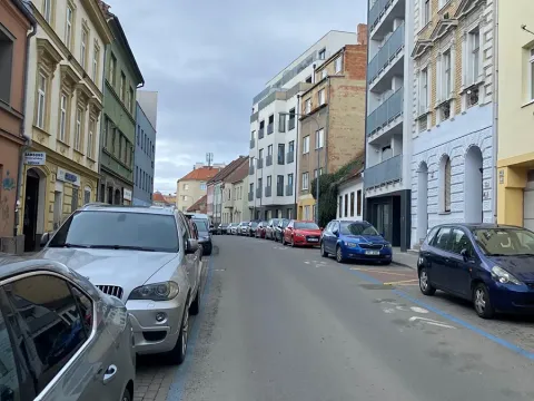 Prodej bytu 1+kk, Brno, Přadlácká, 34 m2