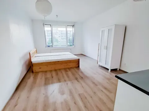 Pronájem bytu 1+kk, Praha - Letňany, Pavla Beneše, 45 m2