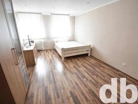 Pronájem bytu 1+1, Karlovy Vary, Zeyerova, 35 m2