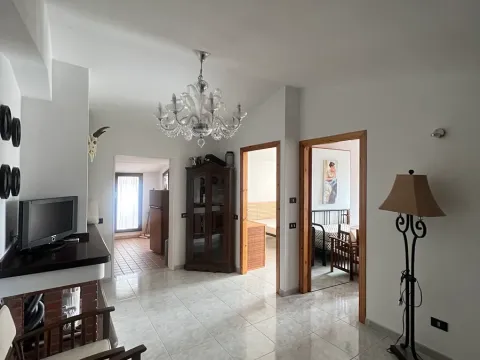 Prodej bytu 3+1, Scalea, Itálie, 60 m2
