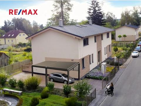 Prodej rodinného domu, Mukařov, Na Budech, 100 m2
