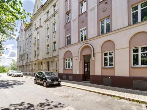 Prodej bytu 2+1, Plzeň, Lipová, 66 m2