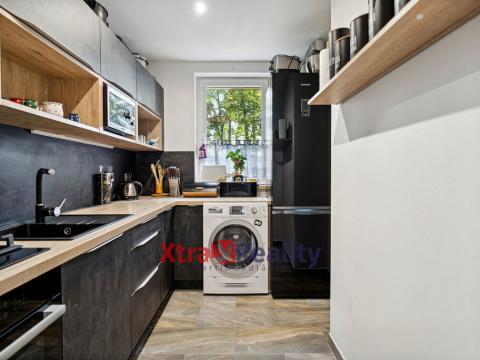 Pronájem bytu 3+1, Teplice, Bílinská, 57 m2